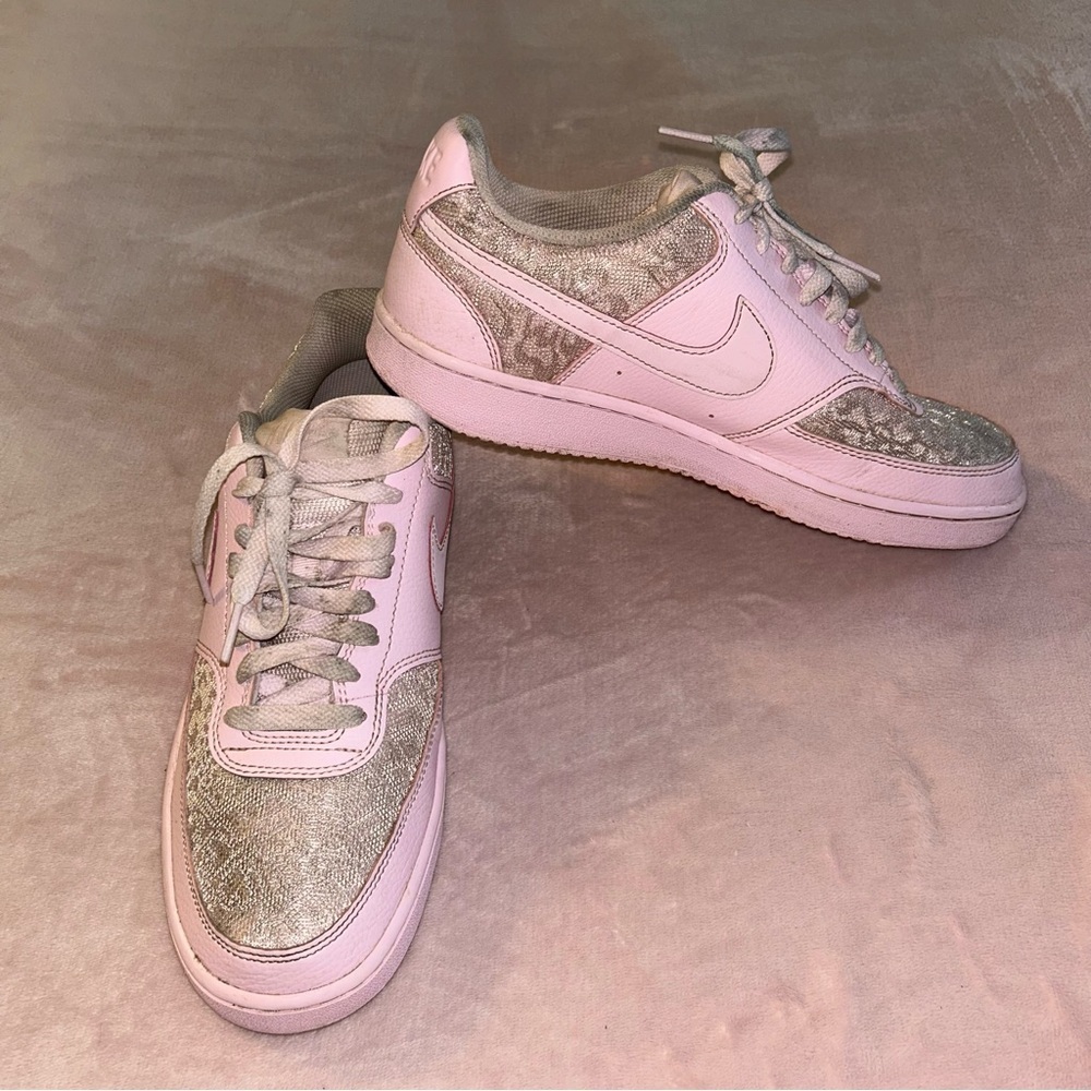 Nike Court Vision Low HJ4856-600 pink lace low top sneakers size 10.5